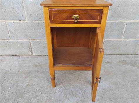 Mesita de noche antigua estilo inglés s.XIX. Mesa auxiliar, mesilla de ...