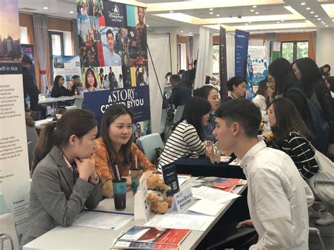 第七届留学生实习与就业专场招聘会成功举办-上海交通大学安泰经济与管理学院