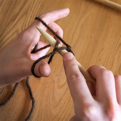 Long Tail Cast On Tutorial 的图像结果