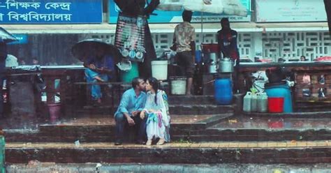 This viral photograph of a couple kissing in rain got a Bangladeshi ...