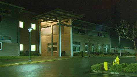 Threatening letter closes Issaquah school for third day | king5.com