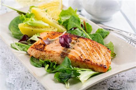 Balsamic and Rosemary Grilled Salmon Recipe | Bbqbeach.com.hk