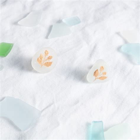 sea glass earrings | しろくまの耳飾り