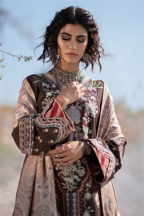 Qalamkar Luxury Winter Collection (with Shawl) 2020 – KS-04 – YourLibaas