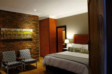 50 ON GREEFF GUEST HOUSE (Lichtenburg) - B&B Reviews, Photos, Rate ...