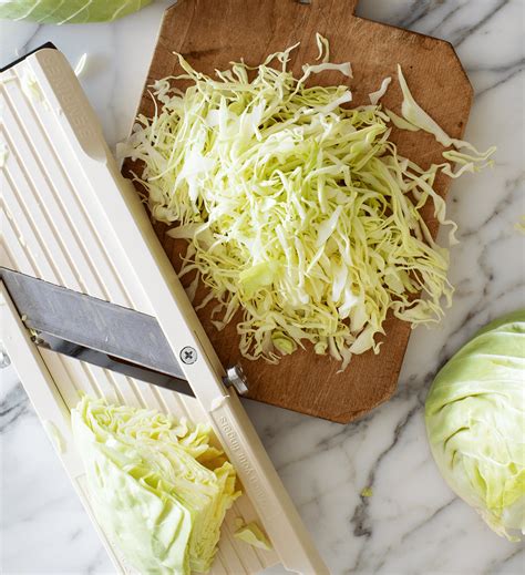 How To Cut Cabbage Recipe - Love and Lemons