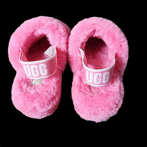 UGG Women's Pink Slippers | Depop