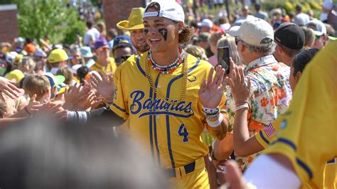 Savannah Bananas star KJ Jackson has become face of Banana Ball