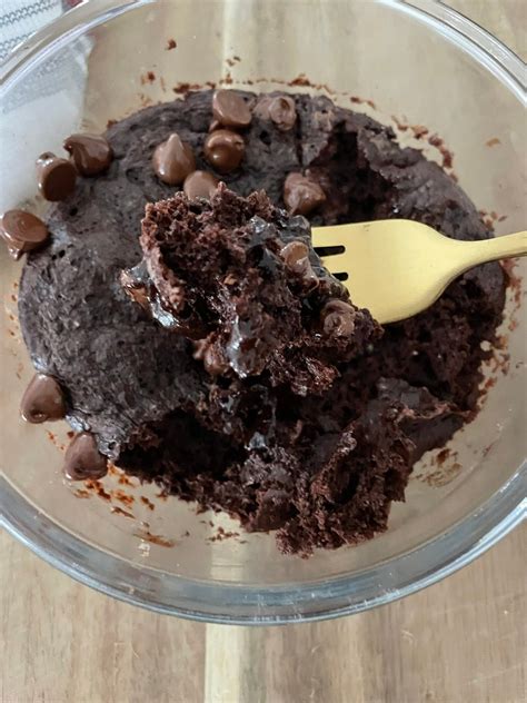 Viral Cottage Cheese Protein Brownie (Single-Serve!) - Fit Healthy Macros