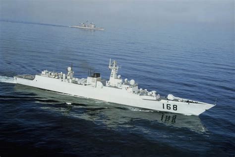 日本和中国杠上了？055快要服役，日本也造出个海上巨兽_驱逐舰