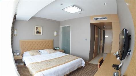 KING HALL HOTEL (Qingdao) - Hotel Reviews, Photos, Rate Comparison ...