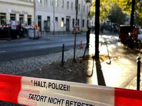 Berlin synagogue attacked with Molotov cocktails