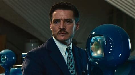Pedro Pascal Wanted to Go Full 1960s for Reed Richards in THE FANTASTIC ...