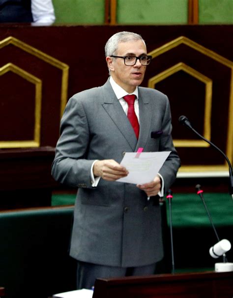 Govt prioritising promotion of tourism in Srinagar: CM Omar