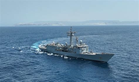 Greek Tanker Reports Gunfire and RPGs in Boarding by Pirates off Somalia