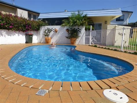 MERIMBULA GARDENS MOTEL - Motel Reviews, Photos, Rate Comparison ...