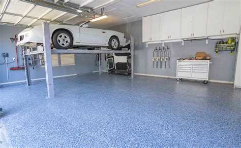 What Are The Pros And Cons Of Polyaspartic Floor Coating?
