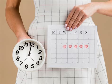 Ovulation Calculator: Track Fertile Days in 2 minutes.