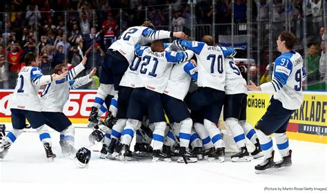 Hockey World 的图像结果