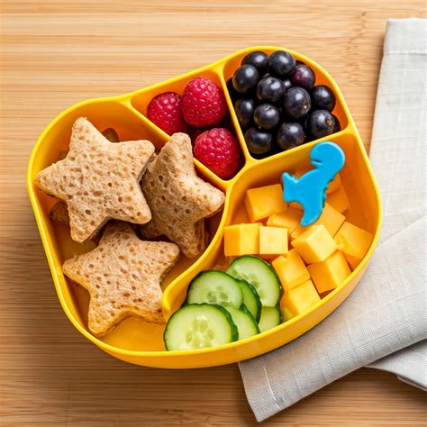 15 Easy Toddler Lunch Ideas Your Child Will Love [2024]