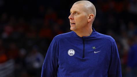 Kentucky hires Mark Pope to be next basketball coach | whas11.com