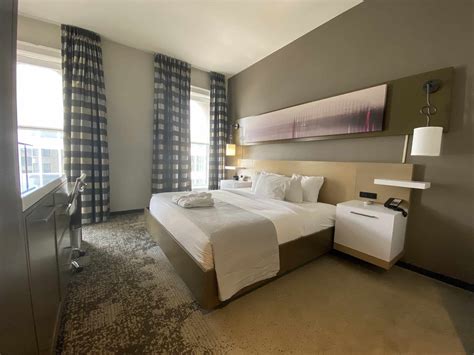 The Archives Bar & Bistro | Hotel Napoleon