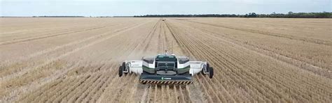Smart autonomous solutions for farming | HARTING Technology Group