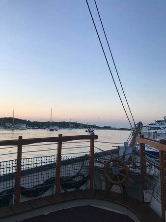 Farm Field Sea (Martha's Vineyard) - All You Need to Know BEFORE You Go