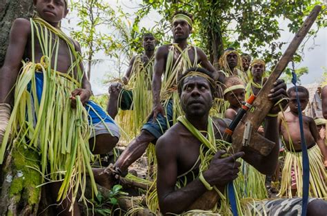 EXOPOLITICS INDIA: Underground Bases