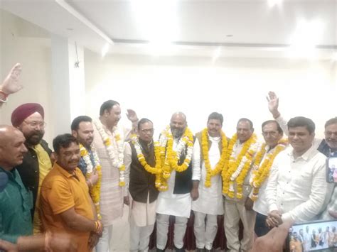 Madhya Pradesh: Pithampur municipality president and vice president ...