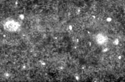 Spirals and trubulence in large scale cosmic structures