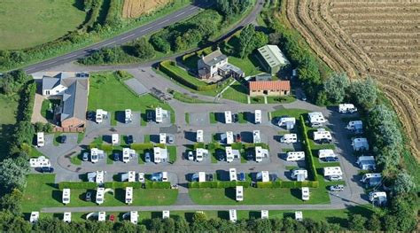 CHERRY TREE SPRINGS TOURING PARK (Sutton-on-Sea) - Campground Reviews ...