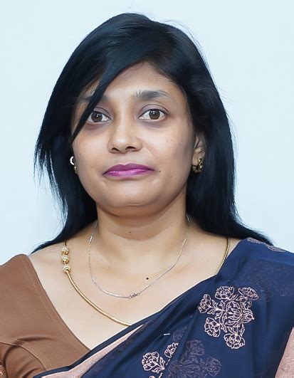 HOLY CROSS COLLEGE - TRICHY