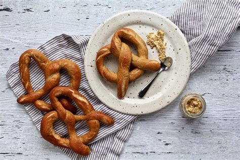 Whole Wheat Pretzels Brands at James Daulton blog