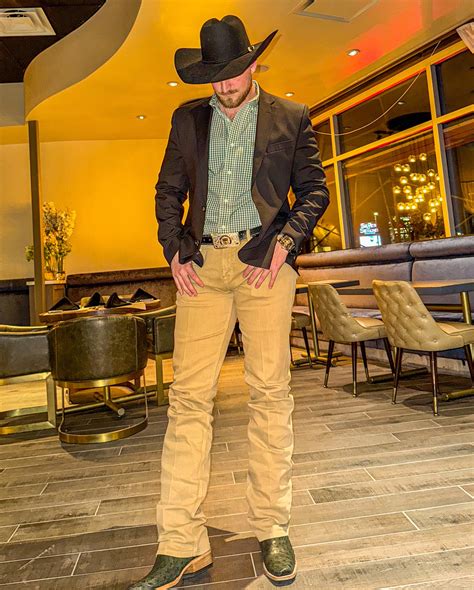 Nicholas Luciano | Round 3 with @buckinenergy 🐂 thanks for the fogo!! | Instagram