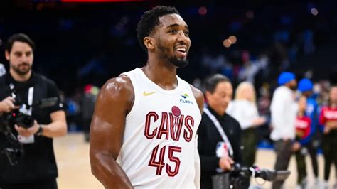 Is Donovan Mitchell playing tonight? Latest updates on Cavaliers star's ...