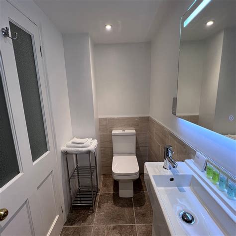 KINGS B&B (South Molton) - B&B Reviews, Photos, Rate Comparison ...