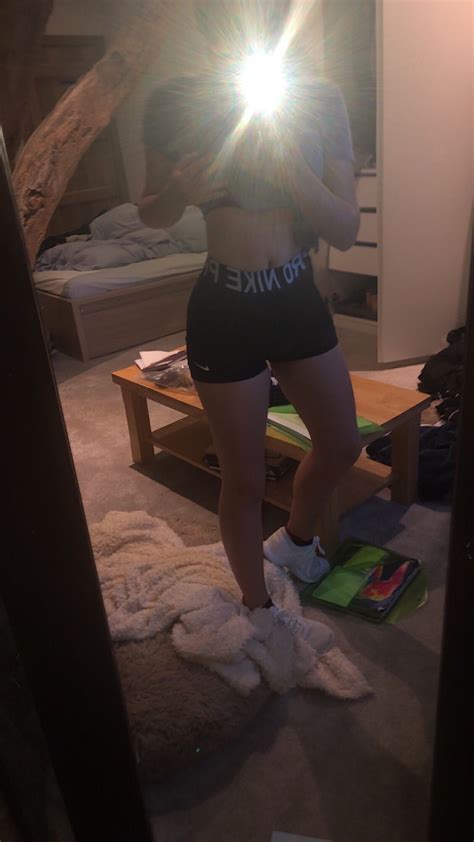 Pin on snaps | Nike pros, Nike pro shorts outfit, Nike pro shorts outfit aesthetic