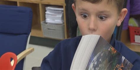 NP Elks Club donates dictionaries to Lincoln County students
