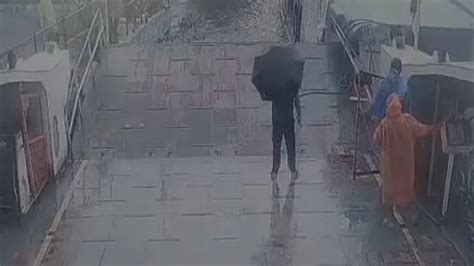 Water Metro loses control due to strong currents, collides with Ro-Ro ...