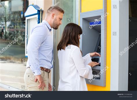 Free Standing ATM Machine 的图像结果