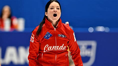U.S. scores single in 10th end to hand Einarson 1st loss at women's ...