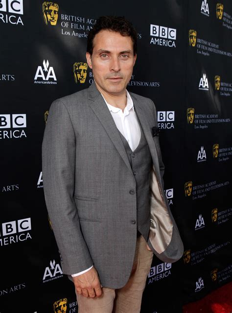 Rufus Sewell