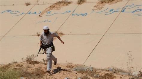 Anti-Gaddafi fighters overrun Sabha stronghold - France 24