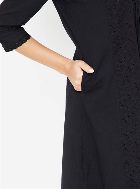 Buy Women Lace Panel Straight Kurta Online at just Rs. 999.0 ...