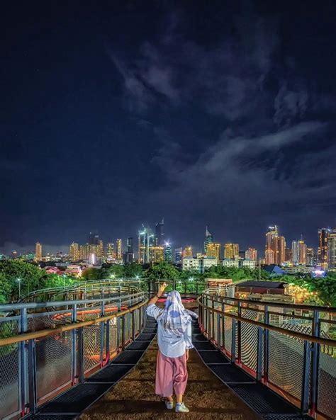 wisata malam jakarta pusat