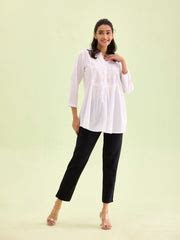 Shop Women's Ethnic Wear Online | GoColors