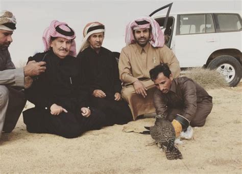 武装人员绑架卡塔尔王子 当场烧掉30万美元赎金_凤凰资讯