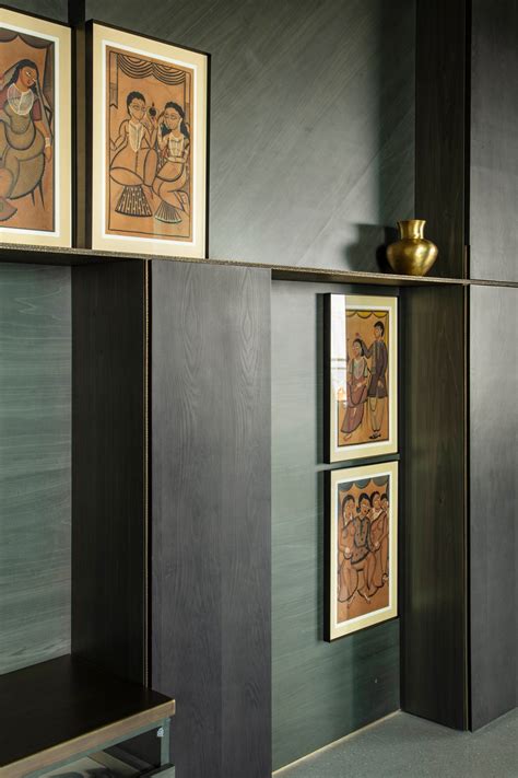 Step into a Gurugram home that is anchored by Indian art ...