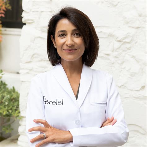 Do Prenatal Vitamins Make Us Gain Weight?